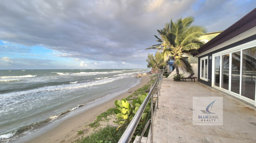 Luxurious Beachfront 2 Bedroom Villa in Cabarete