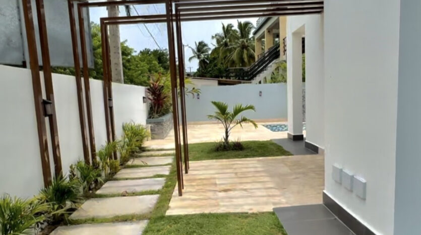 Modern House For Sale In The Dominican Republic With Private Pool