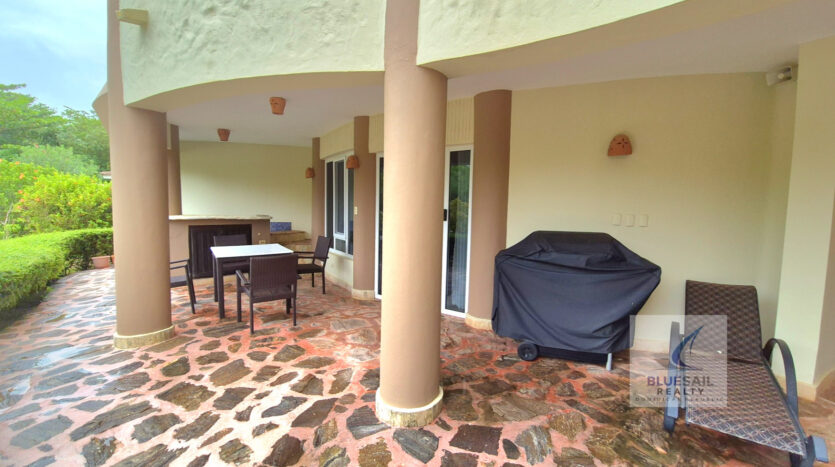 Large Beachfront front 1-Bedroom Condo in Cabarete East